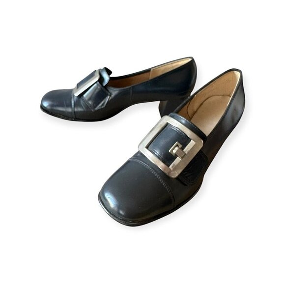 Vintage Navy Leather Slip On Heel with Large Buckles. Size 8.5. Inspirations by - Picture 1 of 13